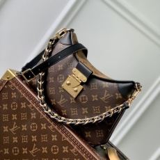 LV Hobo Bags